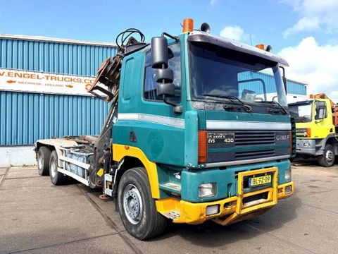 Ginaf 6X4 WITH LOGLIFT F105Z 27A & LEEBUR HOOK-ARM SYSTEM (EURO 3 / ZF16 MANUAL GEARBOX / REDUCTION AXLES) | Engel Trucks B.V. [2]