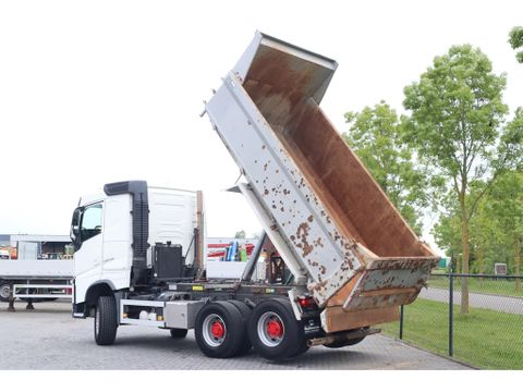 Volvo
| 6X4 | TANDEMLIFT | RETARDER | BIG AXLES | EURO 6 | Hulleman Trucks & Machinery B.V. [9]