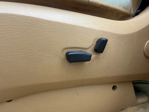 Mercedes-Benz 320 Automaat Airco Cruisecontrol Trekhaak 4x4 6 Cilinder Benzine | Van Nierop BV [12]