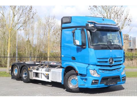 Mercedes-Benz
6X2 | RETARDER | HYVA HOOK | EURO 6 | Hulleman Trucks & Machinery B.V. [3]