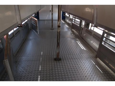 Renders Landbouw voertuig MMBS | Companjen Bedrijfswagens BV [6]