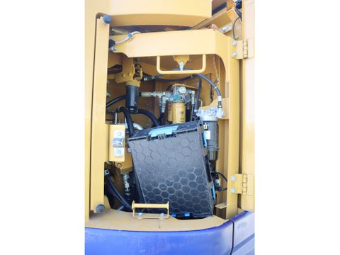 Caterpillar
325 F LCR | ROTOTILT | BUCKET | Hulleman Trucks & Machinery B.V. [15]