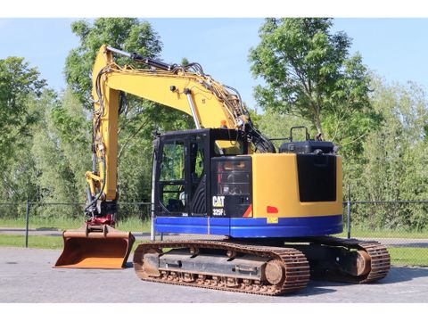 Caterpillar
325 F LCR | ROTOTILT | BUCKET | Hulleman Trucks & Machinery B.V. [3]