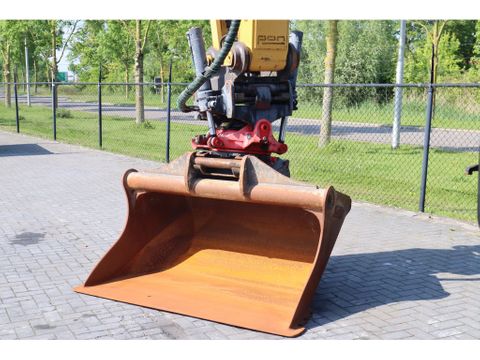 Caterpillar
325 F LCR | ROTOTILT | BUCKET | Hulleman Trucks & Machinery B.V. [9]