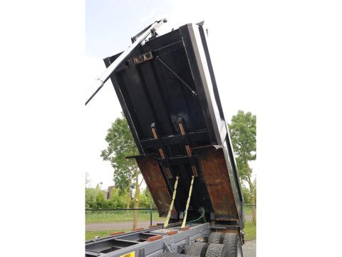 Volvo
| 8X4 | FULL STEEL | BIG AXLES | EXCELLENT CONDITION | Hulleman Trucks & Machinery B.V. [10]