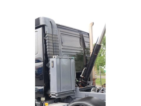 Volvo
| 8X4 | FULL STEEL | BIG AXLES | EXCELLENT CONDITION | Hulleman Trucks & Machinery B.V. [13]