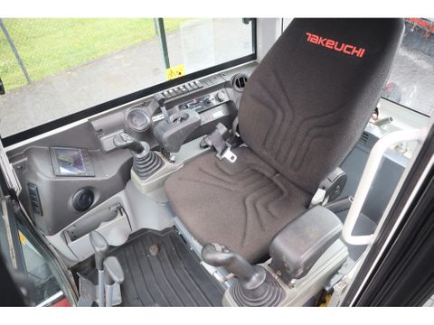 Takeuchi
TB 235-2 | TILT COUPLER | 3X BUCKET | HAMMER / SHEAR | Hulleman Trucks & Machinery B.V. [18]