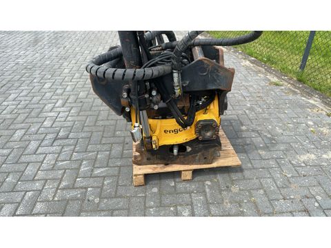 Engcon
S70 / KM70 COUPLING | Hulleman Trucks & Machinery B.V. [10]