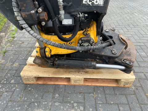 Engcon
EC226 | S70 | GRIPPER | Hulleman Trucks & Machinery B.V. [10]