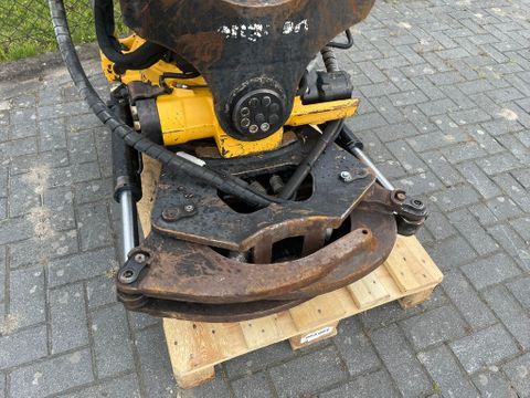 Engcon
EC226 | S70 | GRIPPER | Hulleman Trucks & Machinery B.V. [8]