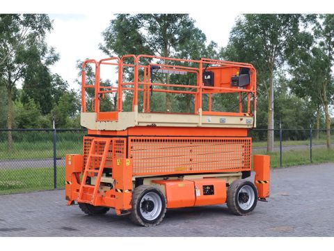 JLG
M4069 | 15 METER | 360 KG | Hulleman Trucks & Machinery B.V. [2]