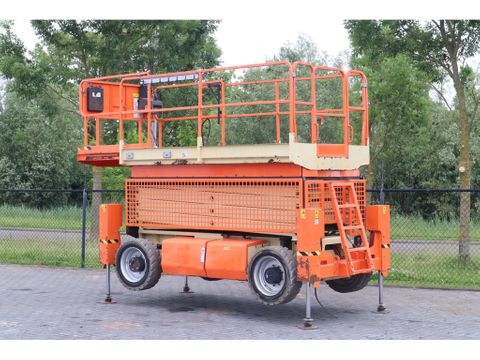 JLG
M4069 | 15 METER | 360 KG | Hulleman Trucks & Machinery B.V. [6]