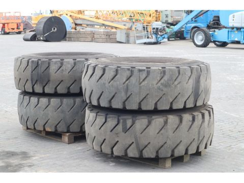 Marangoni
18.00-25 MKS | LIEBHERR 944 | TIRES + RIMS | Hulleman Trucks & Machinery B.V. [4]