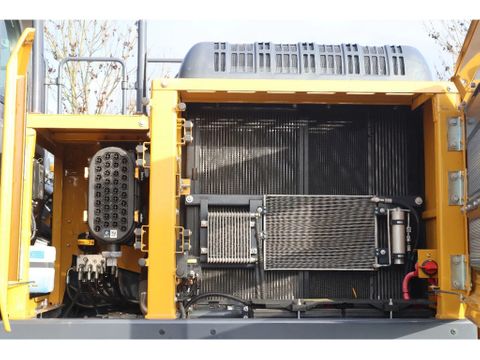 XCMG
XE300E | CE | CUMMINS STAGE V | EC300 | SY305 | 330 | Hulleman Trucks & Machinery B.V. [12]