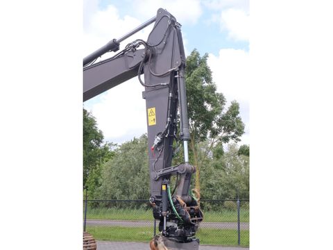 Volvo
ECR235EL | ECR 235 EL | TILTROTATOR | BUCKET | GOOD CONDITION | Hulleman Trucks & Machinery B.V. [9]