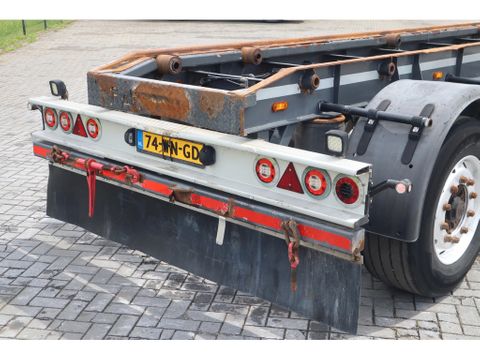 R.A.F.
RA27KD | CONTAINER CHASSIS | 3-AXLE | VALID TUV | Hulleman Trucks & Machinery B.V. [14]