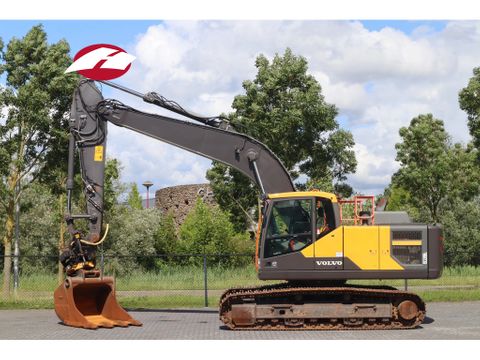 Volvo
EC220EL | EC 220 EL | TILT ROTATOR | BUCKET | Hulleman Trucks & Machinery B.V. [1]