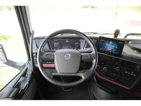 Volvo
| 6X4 | 100 TON | FULL STEEL | RETARDER | PTO | EURO 6 | Hulleman Trucks & Machinery B.V. [19]