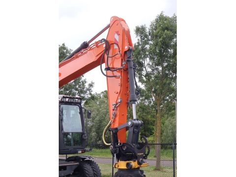 Doosan
DX170W-5 | DX 170 W-5 | TILT ROTATOR | BUCKET | DUTCH | Hulleman Trucks & Machinery B.V. [10]