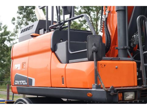 Doosan
DX170W-5 | DX 170 W-5 | TILT ROTATOR | BUCKET | DUTCH | Hulleman Trucks & Machinery B.V. [11]