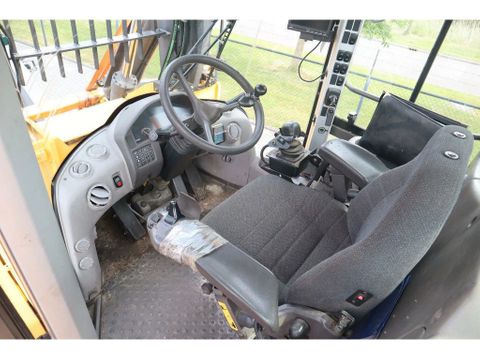 Volvo
L180 F HL | HIGH-LIFT | LOG STACKER | HOLZ GRAPPLE | Hulleman Trucks & Machinery B.V. [15]