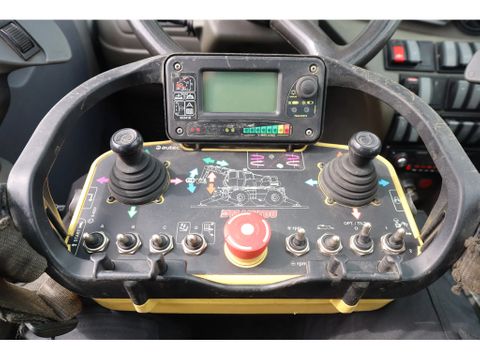 Manitou
MRT3255 + | HYDR. FORKS | REMOTE CONTROL | Hulleman Trucks & Machinery B.V. [23]