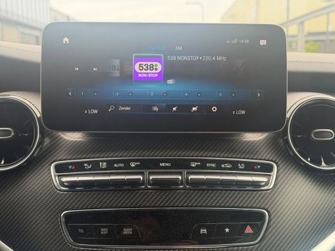 Mercedes-Benz 300D Lang Automaat Airco Navi Luchtvering Memory stoelen | Van Nierop BV [23]