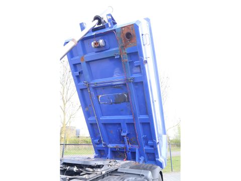 DAF
6X4 | TRACTOR + TIPPER | RETARDER | Hulleman Trucks & Machinery B.V. [10]