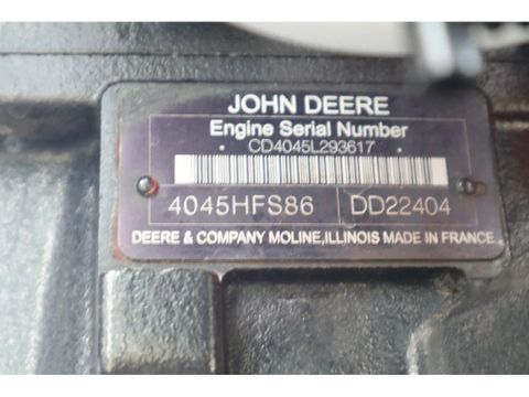 SDMO
R90C3 | 90 KVA | 400 V | Hulleman Trucks & Machinery B.V. [11]