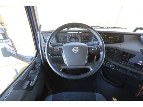 Volvo
| 6X4 | RETARDER | BIG AXLES | EURO 6 | Hulleman Trucks & Machinery B.V. [20]