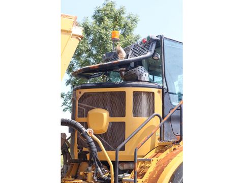 Caterpillar
745 04A | CE | TAILGATE (3 UNITS) | Hulleman Trucks & Machinery B.V. [12]