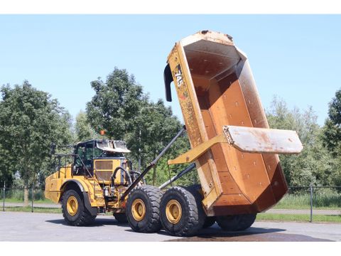 Caterpillar
745 04A | CE | TAILGATE (3 UNITS) | Hulleman Trucks & Machinery B.V. [3]