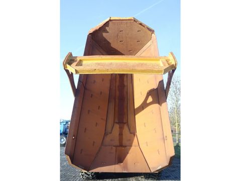Caterpillar
730 04A | TAILGATE | LOW HOURS | Hulleman Trucks & Machinery B.V. [8]