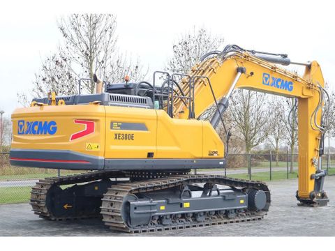 XCMG
XE380E | CE | CUMMINS STAGE V | SY390 | EC380 | 340 | Hulleman Trucks & Machinery B.V. [6]