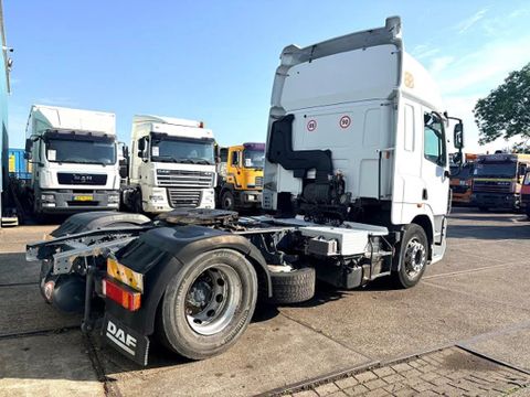 DAF SPACECAB (EURO 5 / ZF16 MANUAL GEARBOX / MX-BRAKE / FRIDGE UNDER BED / AIRCONDITIONING / ETC.) | Engel Trucks B.V. [3]