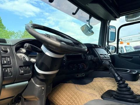 DAF SPACECAB (EURO 5 / ZF16 MANUAL GEARBOX / MX-BRAKE / FRIDGE UNDER BED / AIRCONDITIONING / ETC.) | Engel Trucks B.V. [8]