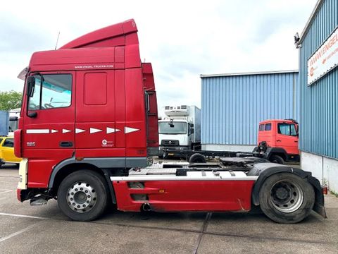 DAF SPACECAB (EURO 4 / ZF16 MANUAL GEARBOX / ZF-INTARDER / FULL SPOILERSET / SIDE SKIRTS / FRIDGE UNDER BED / AIRCONDITIONING) MX-BRAKE / ETC.) | Engel Trucks B.V. [5]