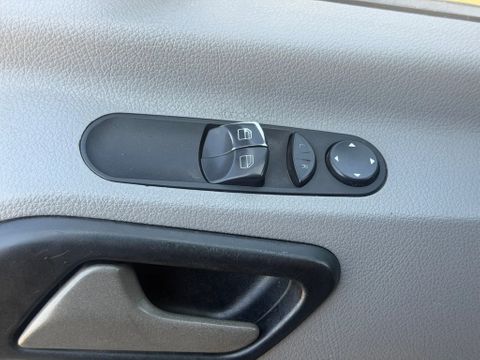 Mercedes-Benz 313CDI Bakwagen + Laadklep Automaat Airco | Van Nierop BV [9]