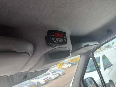 Volkswagen 2.5TDI L1H1 Koelwagen +220V Stekker Carrier Trekhaak Airco Cruisecontrol | Van Nierop BV [9]