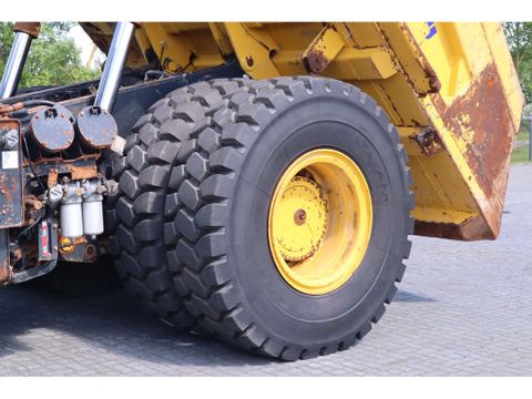 Komatsu
HD405 -8E0 | 77 TON | GOOD TIRES | Hulleman Trucks & Machinery B.V. [15]