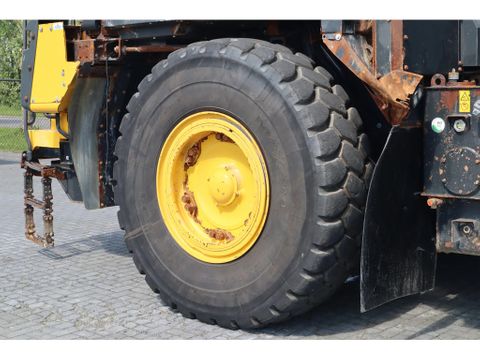 Komatsu
HD405 -8E0 | 77 TON | GOOD TIRES | Hulleman Trucks & Machinery B.V. [16]