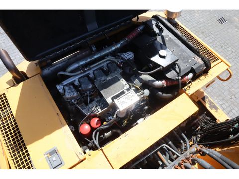 Liebherr
R904 C HDSL | SORTING GRAB | Hulleman Trucks & Machinery B.V. [13]