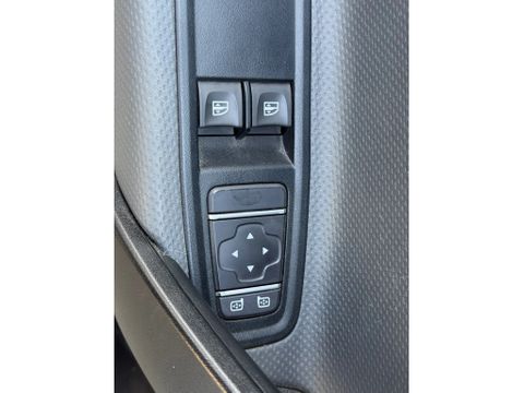 Mercedes-Benz 110CDI L1H1 Airco Cruisecontrol AppleCarplay Dubbelschuifdeur EURO 6 | Van Nierop BV [10]