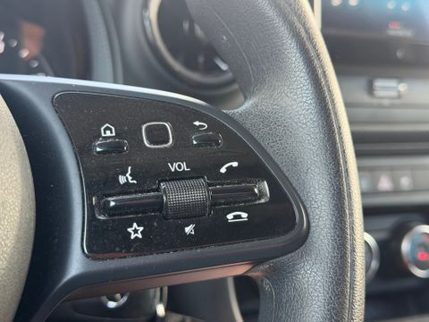 Mercedes-Benz 110CDI L1H1 Airco Cruisecontrol AppleCarplay Dubbelschuifdeur EURO 6 | Van Nierop BV [14]