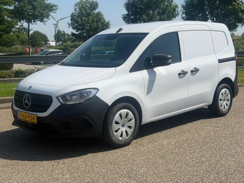 Mercedes-Benz 110CDI L1H1 Airco Cruisecontrol AppleCarplay Dubbelschuifdeur EURO 6 | Van Nierop BV [2]