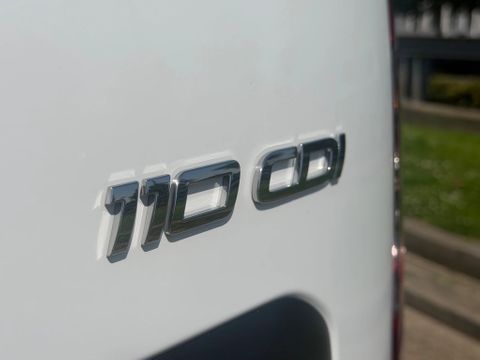 Mercedes-Benz 110CDI L1H1 Airco Cruisecontrol AppleCarplay Dubbelschuifdeur EURO 6 | Van Nierop BV [6]