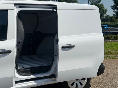 Mercedes-Benz 110CDI L1H1 Airco Cruisecontrol AppleCarplay Dubbelschuifdeur EURO 6 | Van Nierop BV [9]