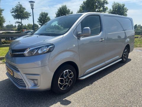 Toyota Worker 2.0 D-4D l3 Automaat Airco Cruisecontrol  navi 75200KM | Van Nierop BV [2]