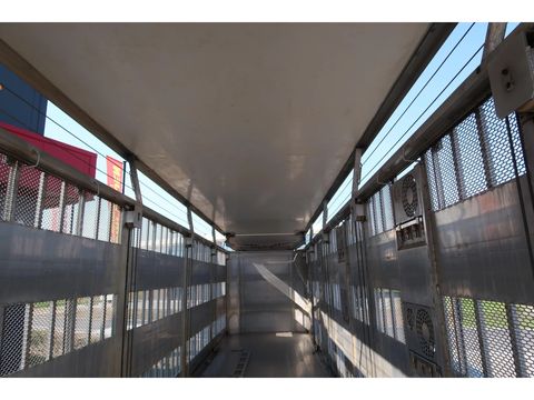 CUPPERS LVO 12-27 | Companjen Bedrijfswagens BV [9]