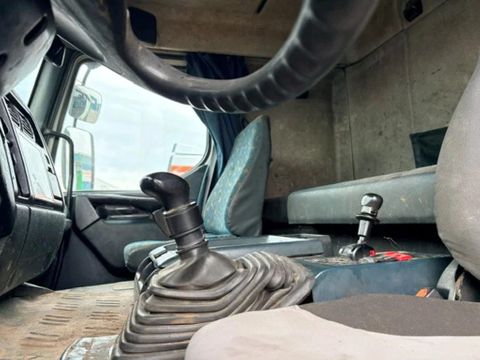 Renault .26G 6x2 PALFINGER / KIPPER (MECHANICAL PUMP / EURO 2 / 10 TIRES / ZF16 MANUAL GEARBOX / P.T.O. / ETC.) | Engel Trucks B.V. [15]
